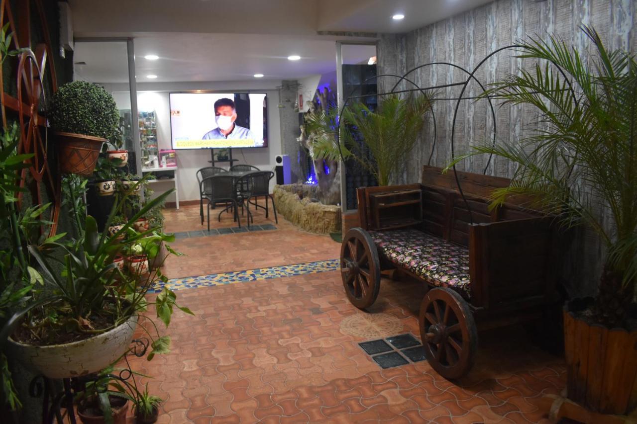 Hotel Alcatraz Yarumal 外观 照片